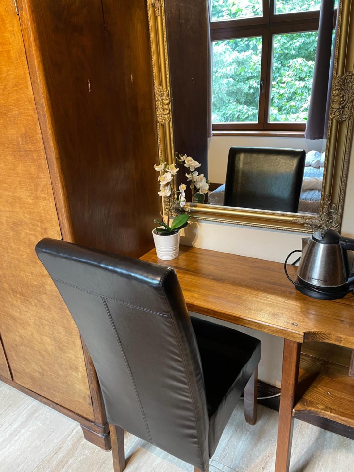 그단스크 Dworek Oliwski B&B 외부 사진