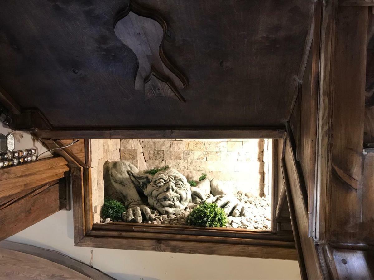 그단스크 Dworek Oliwski B&B 외부 사진