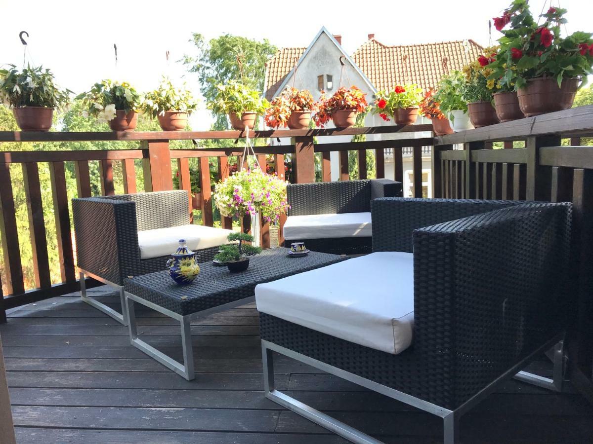 그단스크 Dworek Oliwski B&B 외부 사진