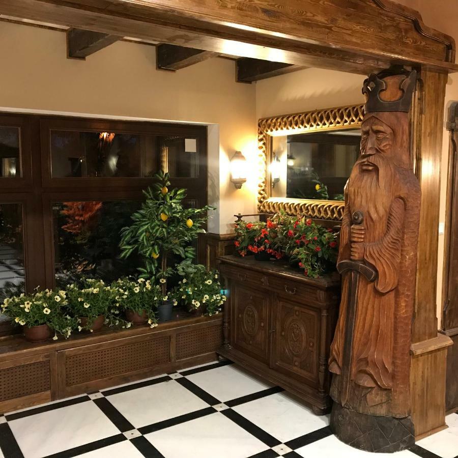그단스크 Dworek Oliwski B&B 외부 사진